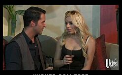 Fodendo a buceta da loira gostosa em sexo caseiro sambaprno